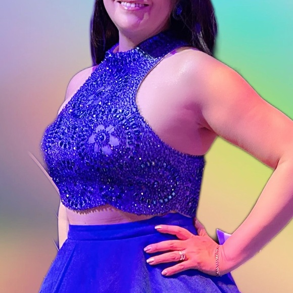 Two Piece Gala Dress - Picture 3 of 6